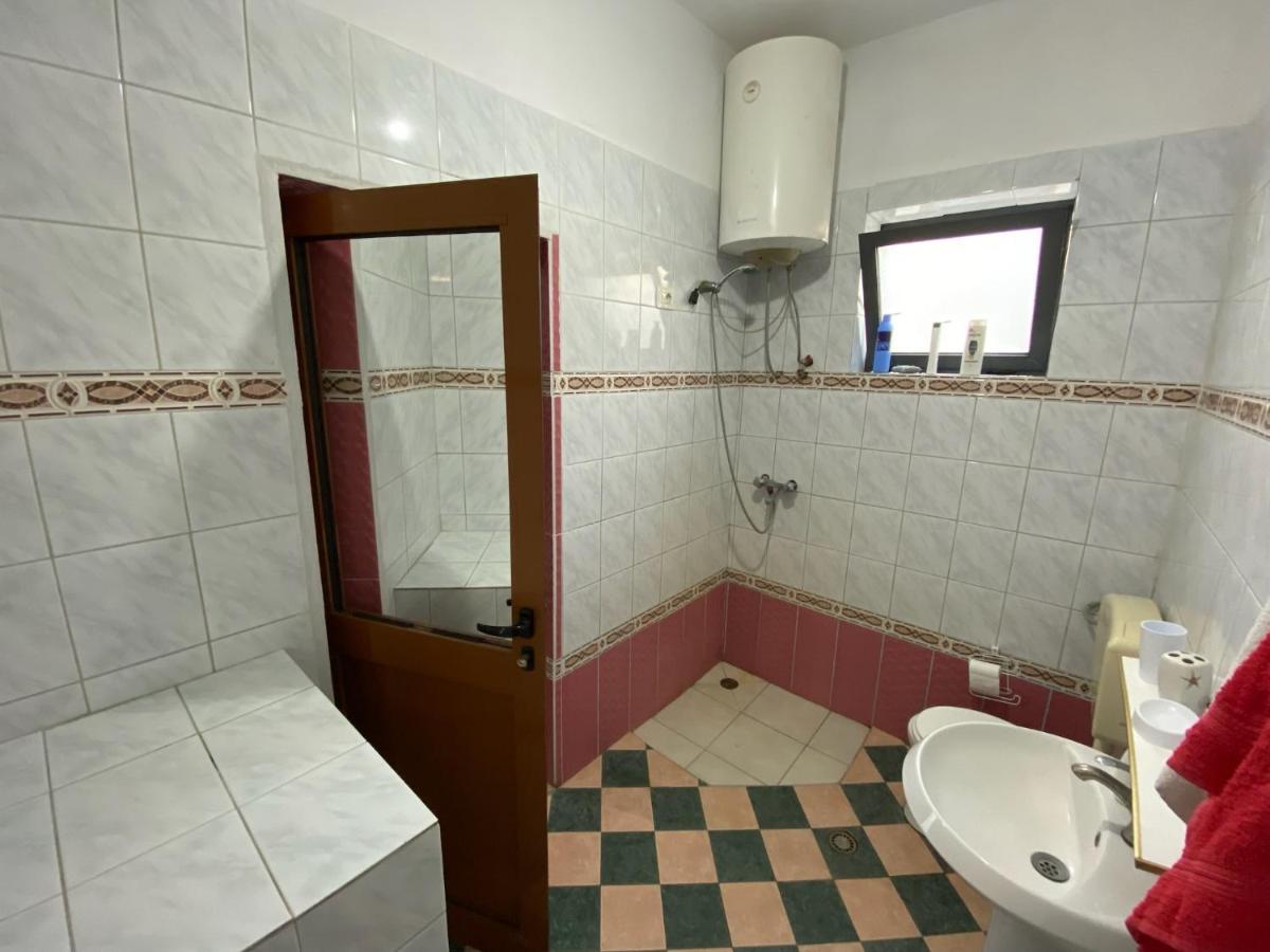 Villa Duka Vlorë Exterior foto
